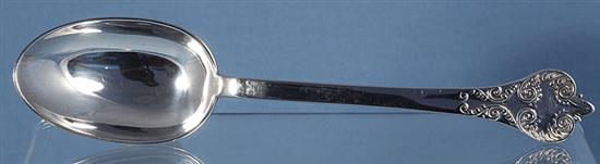 A George V silver canteen of 17th century style lace back trefid pattern cutlery, 110oz/ 3430 grams.